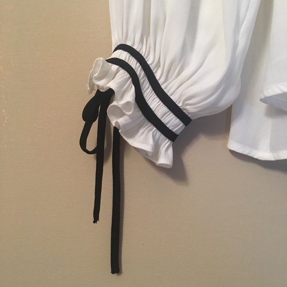 Forever21 | sheer blouse - Picture 4 of 5